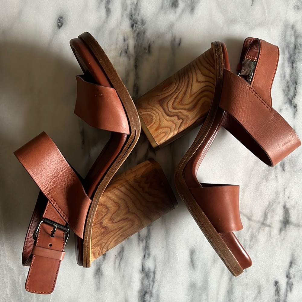 VINCE Sandals